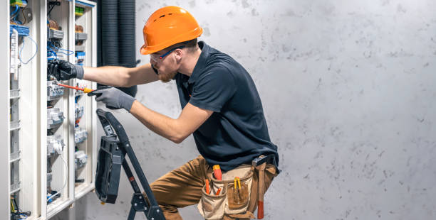 Best Commercial Electrician Services  in Apple Creek, OH