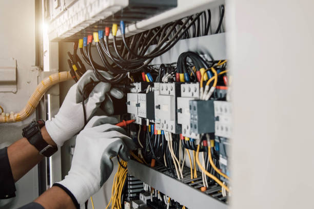 Best Commercial Electrician Services  in Apple Creek, OH